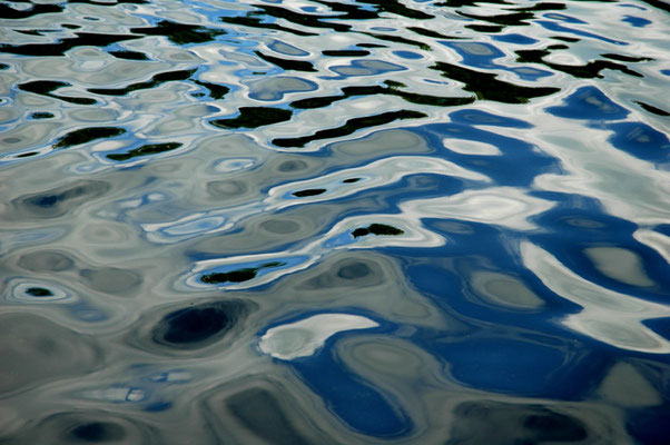 otherONES | 50x70x4cm, á 379,00 Euro | Leinwand - Edition of 3.