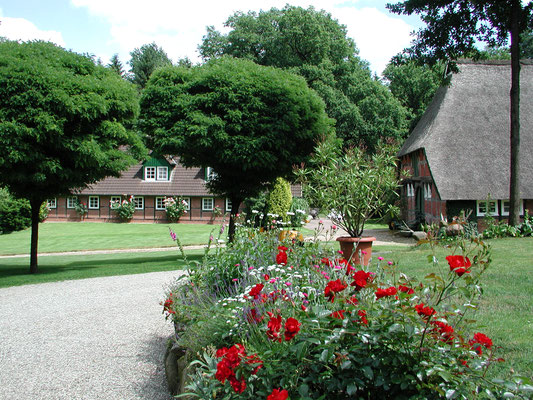 Idyllische Ruhe unterm Reetdach