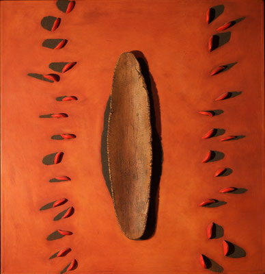 Dal centro, 2014 terracotta, limatura di ferro e olio su tavola cm 60x57