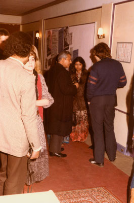 After the inauguration of the exhibition with the Indian Consul General and his daughter, 1984.