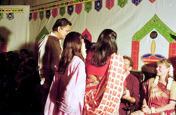 The newly wed couple receiving blessings and presents during a reception at Rashtriyashala Ashram, Rajkot, Gujarat, 1994.