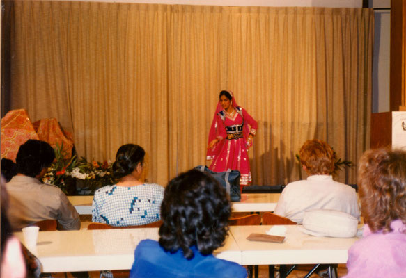 A classical Indian dance performance by Yarden Talegarkar during the inauguration of the Gandhi exhibition, Tantur, 13 October 1987.