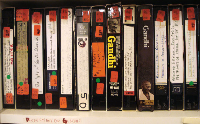 270 VHS-Video tapes containing films, footage and TV reports about Mahatma Gandhi and India's independence movement