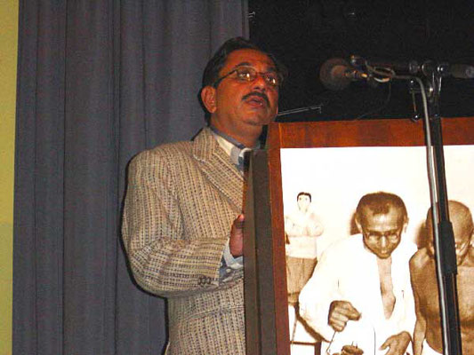 Mr. Yogesh Goda delivering his speech "My Grandfather's Life With Mahatma Gandhi In South Africa".
