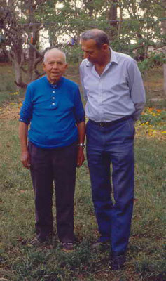Abraham Lissod (left), co-founder of the Kibbuz movement in Israel, with Gandhi scholar, Dr. Daniel Argov. Photograph: Peter Rühe