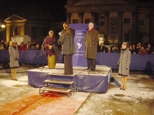 Ela Gandhi and Christopher Lee before enlighting the World Peace Flame