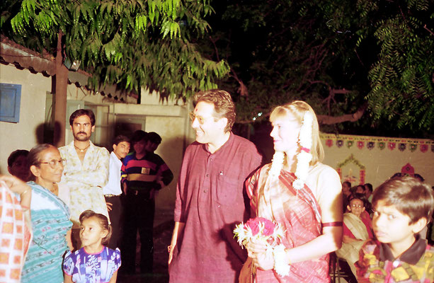 The newly wed couple arriving for a reception at Rashtriyashala Ashram, Rajkot, Gujarat, 1994.