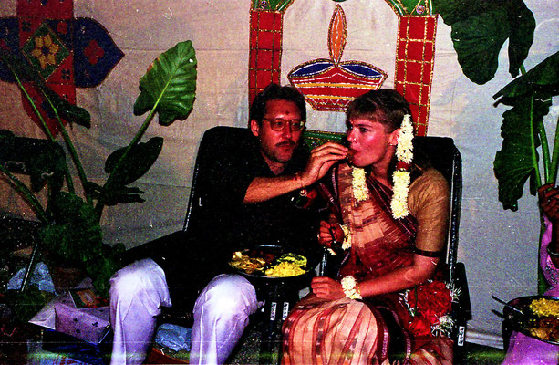 The newly wed couple during a reception at Rashtriyashala Ashram, Rajkot, Gujarat, 1994.