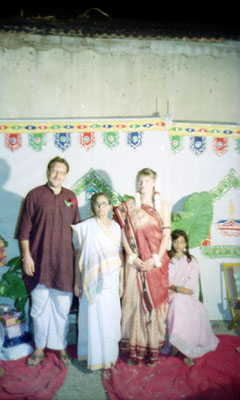 The newly wed couple posing with Abhabehn Gandhi during a reception at Rashtriyashala Ashram, Rajkot, Gujarat, 1994.