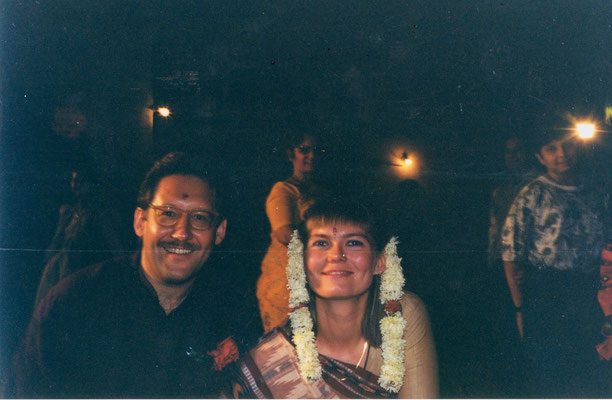 The newly wed couple during the reception at Rashtriyashala Ashram, Rajkot, Gujarat, 1994. The photograph was taken by Prabhudasbhai Gandhi.