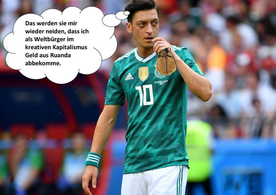 Mesut Özil, Fußballer