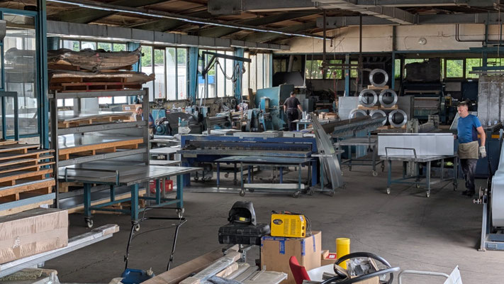 Ein Besuch in einen metallverarbeitenden Betrieb.