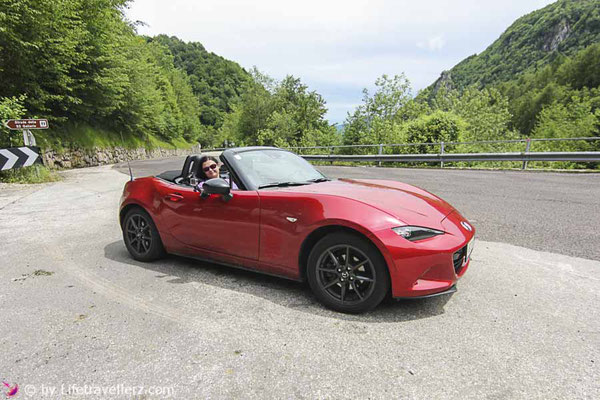 Mazda MX5 VW T5 Challenge-Lifetravellerz Roadtrip