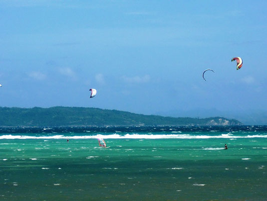 Kitesurfer auf Boracay Phillipinen
