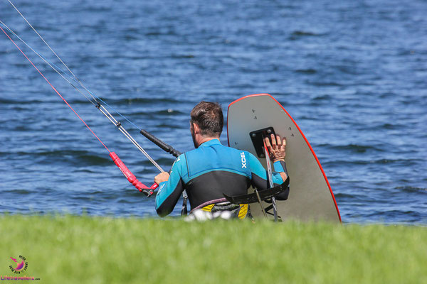 Kitefoilen am Traunsee