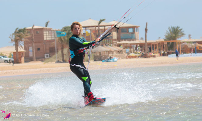 Rider: Paula Novotna Location: 7bft Kitehouse, Somabay