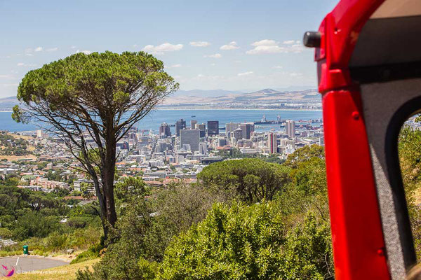 Kapstadt in Südafrika von oben by Lifetravellerz
