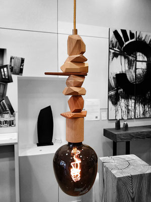 Suspension_Cairn_06
