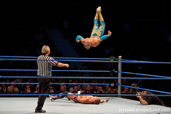 WWE SmackDown Tour 2011