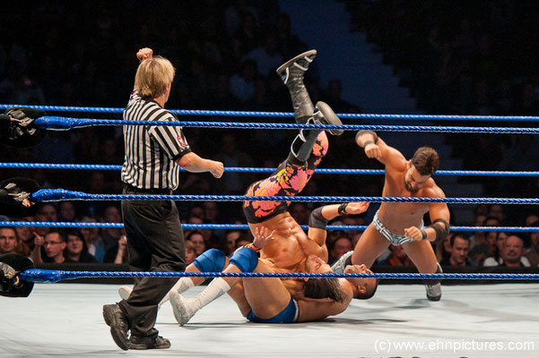 WWE SmackDown Tour 2011