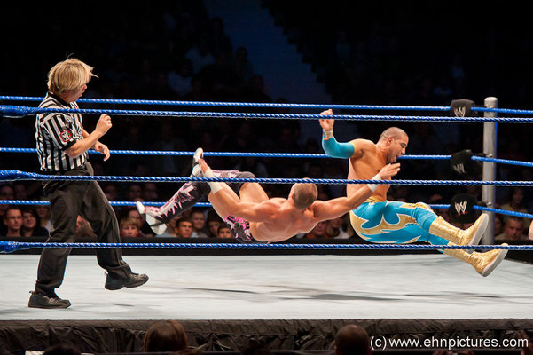 WWE SmackDown Tour 2011