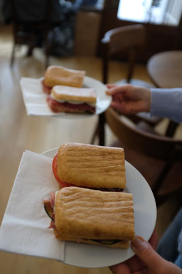 Leckere Panini zum Frühstück, Brunch oder Mittagessen