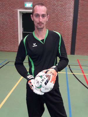 Piet-Jan Westdijk, Doelman zaalvoetbal team Dnjepr Dnjepropetrovsk