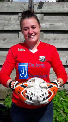 Sanne Bijkerk , Doelvrouw SV HEINENOORD DAMES 