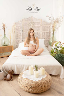Séance photo grossesse maison au 7eme mois de grossesse