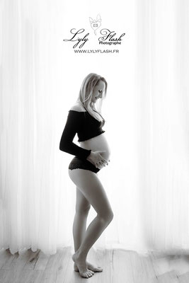 photo de grossesse cocoon un univers très maternelle de la photographie de femme enceinte sur Brignoles