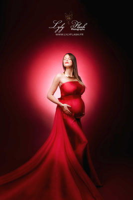photographe Draguignan grossesse femme enceinte future maman sublime