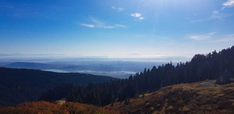 Aussicht auf Vancouver City vom Mount Grouse