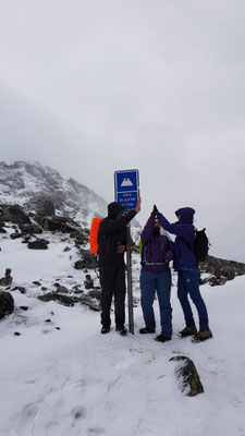 Whooohoooo! Wir haben es geschafft! 4629m!