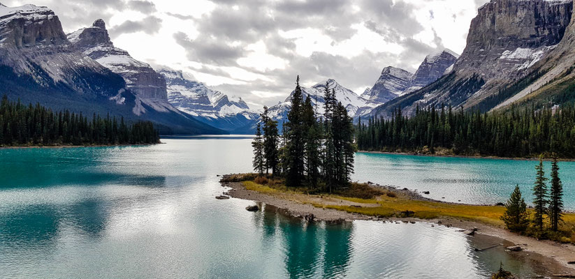 Maligne Lake / Spirit Island 