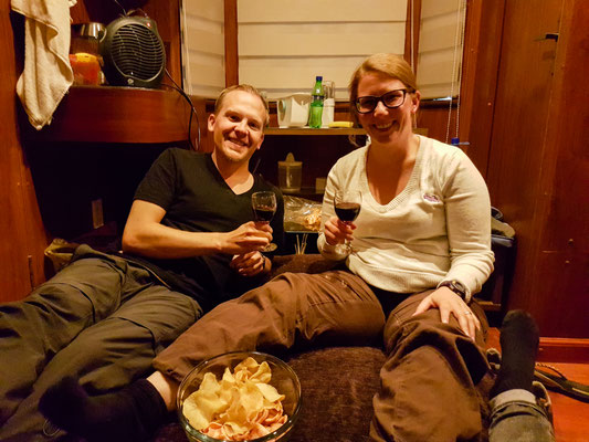 Wir hiessen Lea mit einer guten Flasche Wein aus Cafayate willkommen