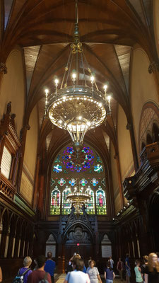 Harvard... Hat was von Hogwarts