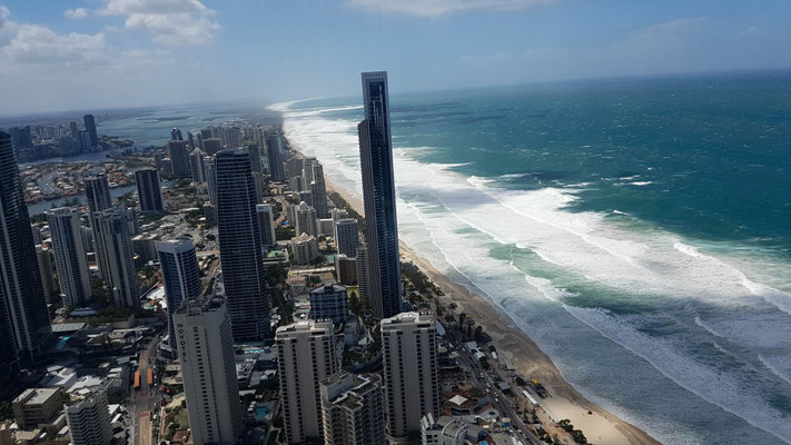 Aussicht auf Surfers Paradise