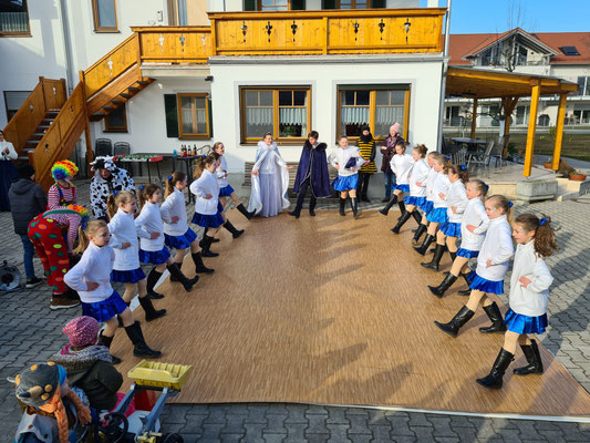 Außenauftritt Garde Oberlandler