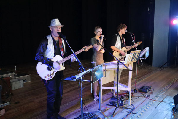 Band -Tom Tom Plus- beim Kinderfasching