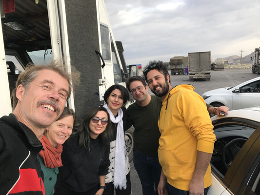Khazineh Valley – Dez Damm, Liebe Leute aus Teheran kennenlernen / Meeting lovely people from Teheran 
