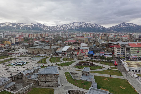 Erzurum, auf 1900m.ü.M. / at 6'000 feet altitude