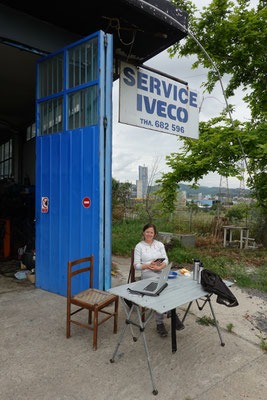 Oreokastro, Iveco Shop