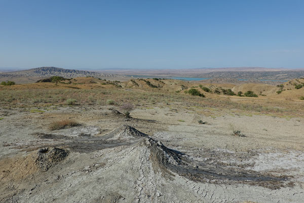 Takhti-Tepha, Schlammvulkane / Mud volcanoes