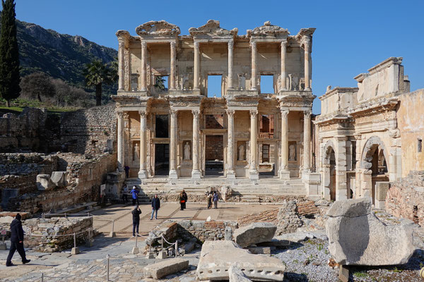 Celsus Bibliothek / Celsus library
