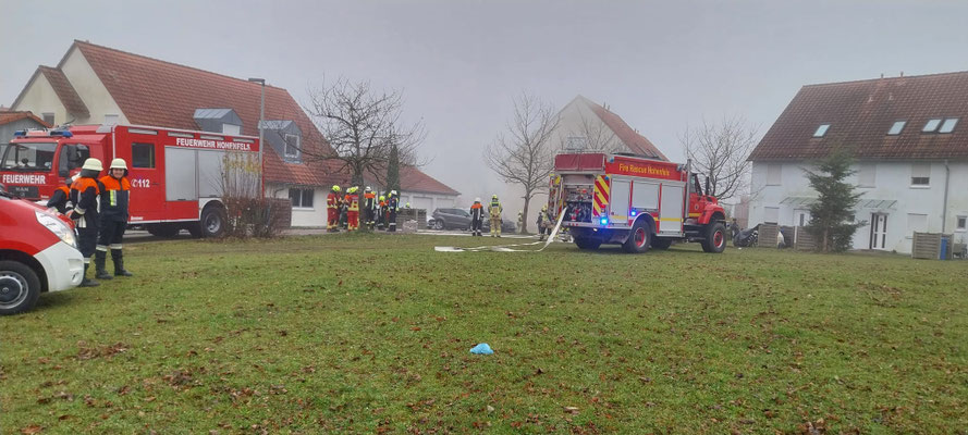 FFW Hohenfels Einsatz brennendes Fahrzeug