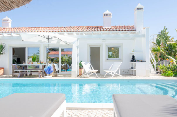 aljezur-algarve-luxury-rental-holiday-villa-with-pool