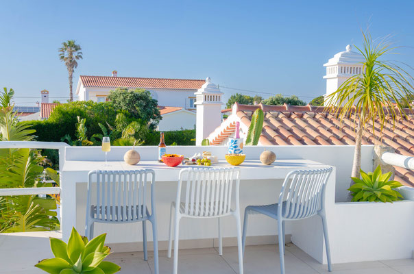 aljezur-algarve-luxury-rental-holiday-villa-with-pool