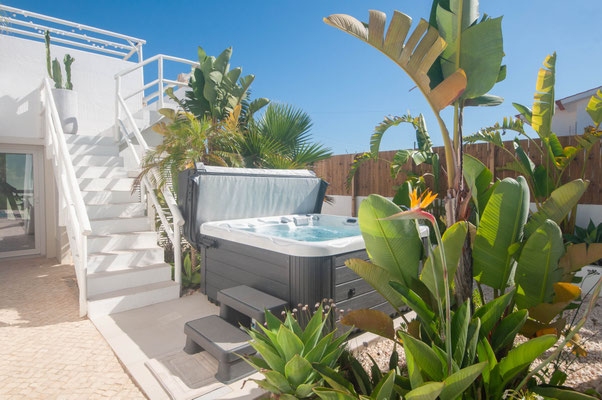 aljezur-algarve-luxury-rental-holiday-villa-with-pool