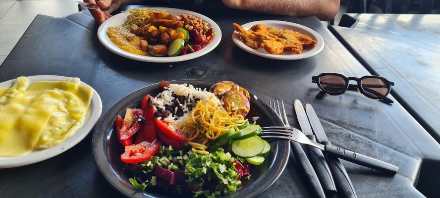 Endlich gibt's richtig viel Gemüse! Zumindest zum mittags Buffet 