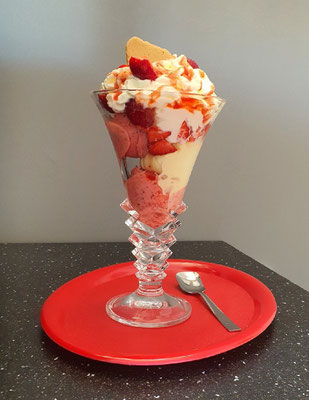 Wiesener Erdbeerbecher